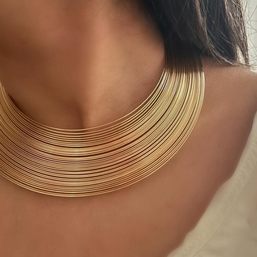 Gold layered choker necklace - Picture 1 of 8